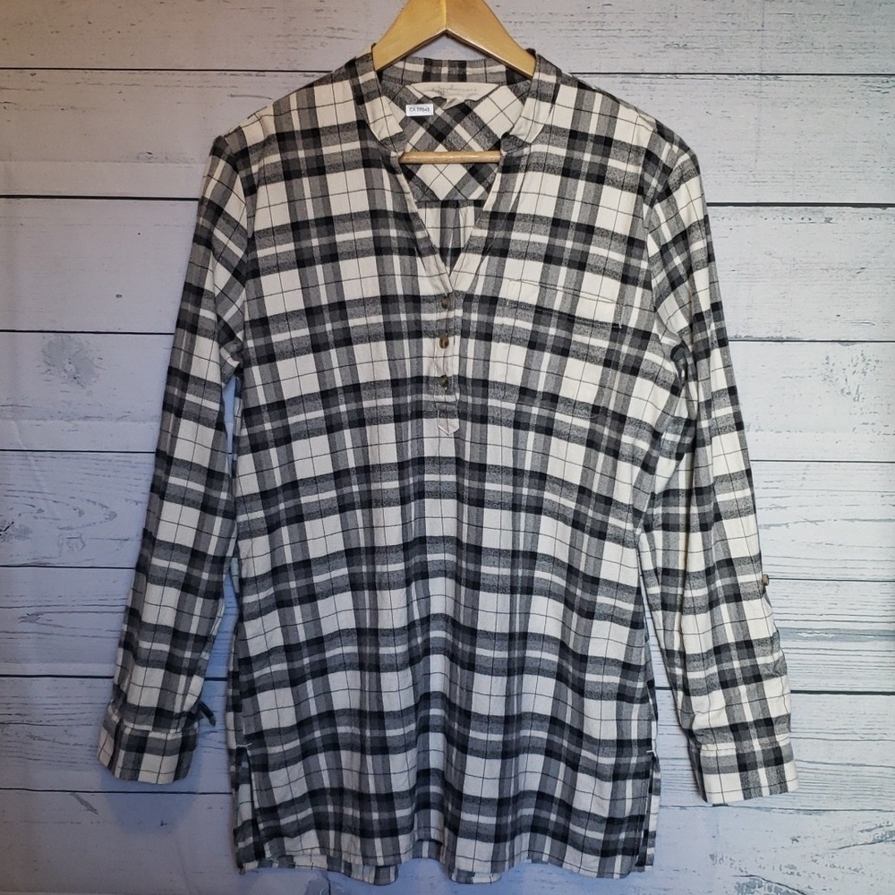 Magnolia & Grace plaid tunic top